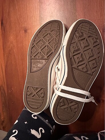 39 Beden beyaz Renk Orjinal converse