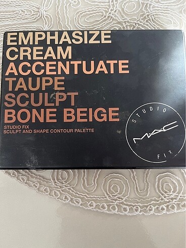 MAC Mac kontür paleti ve highlighter