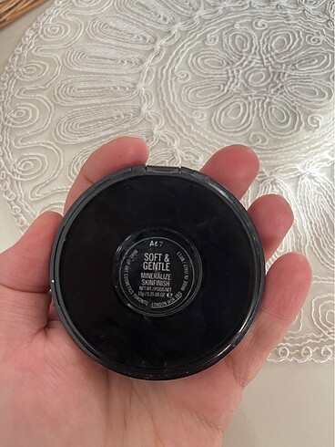 Beden Renk Mac kontür paleti ve highlighter