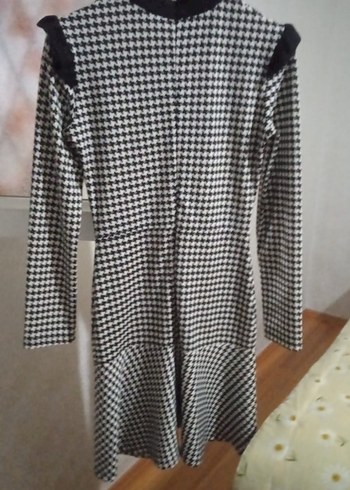 Uzun Kollu V Yakalı Ekose Elbise - Görsel 3