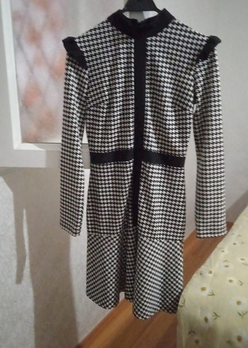 Uzun Kollu V Yakalı Ekose Elbise - Görsel 2