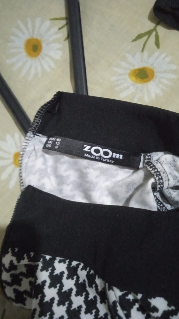 Uzun Kollu V Yakalı Ekose Elbise - Görsel 4