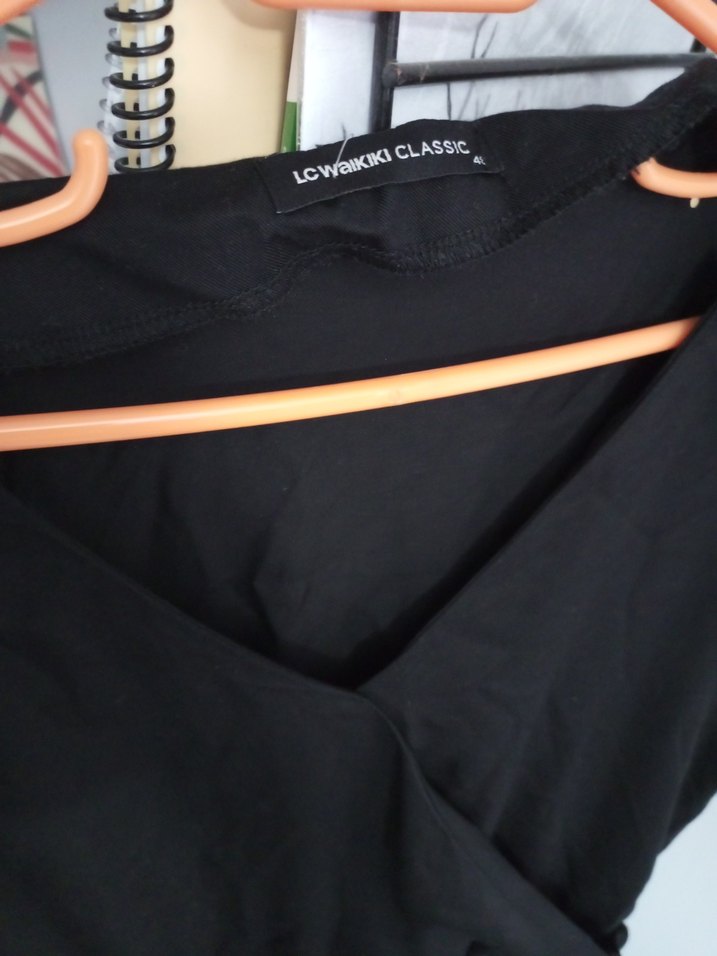 Siyah V Yakalı Salaş Elbise - Görsel 5