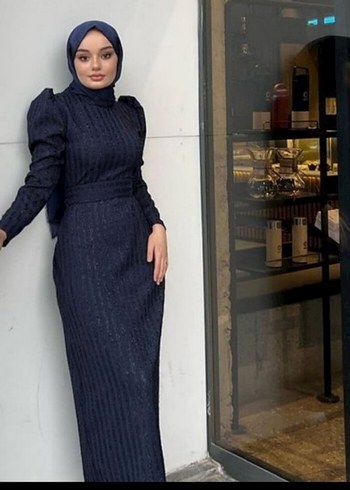 Abiye Lacivert Yüksek Yakalı Uzun Abiye Elbise