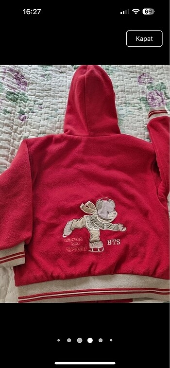 Unisex Çift taraflı bej ve kırmızı Bts mont (4_6 yaş) - Görsel 5