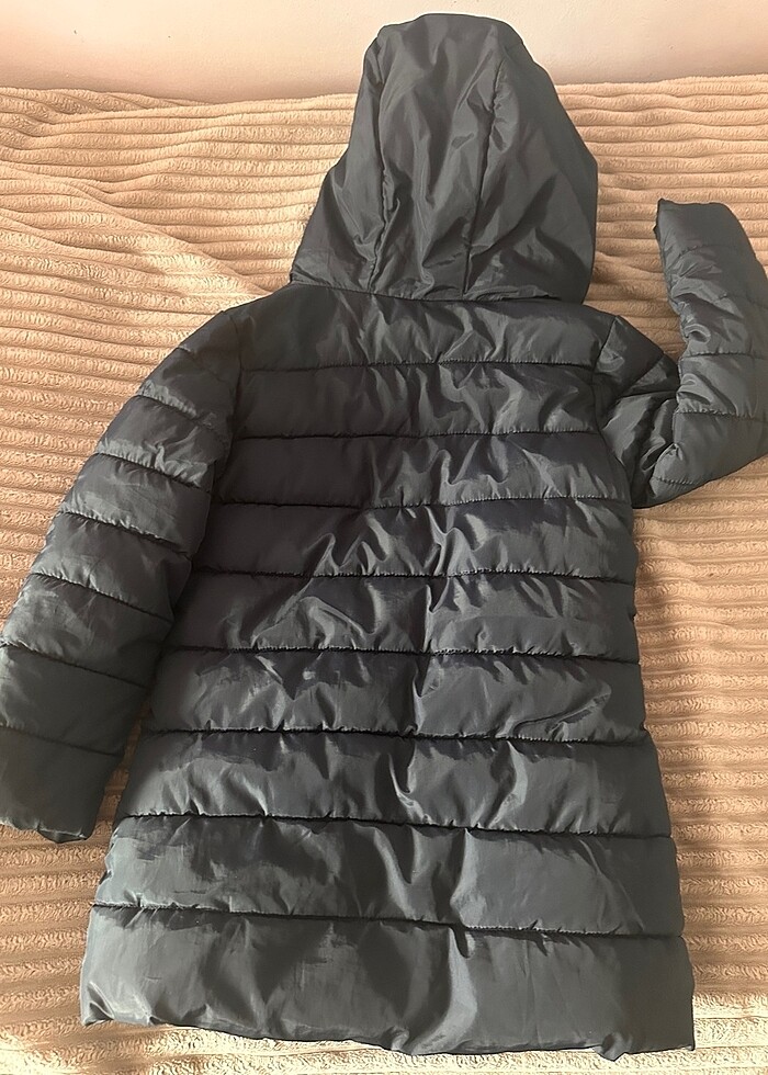 Mango kız çocuk uzun mont 7 yaş - Görsel 3