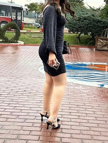 simli kısa abiye - Görsel 3