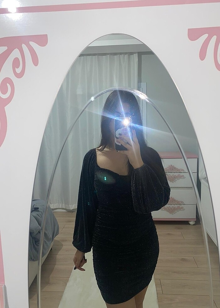 simli kısa abiye - Görsel 2