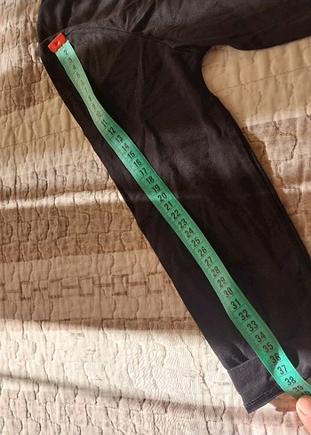 Siyah yuvarlak kesim yaka  Tunik - Görsel 4