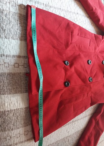 Kırmızı Çift Düğmeli Kaban - Görsel 4
