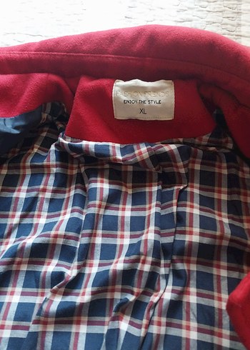 Kırmızı Çift Düğmeli Kaban - Görsel 5