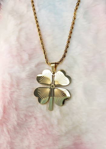 Altın Renkli Zincir Detaylı Yonca Kolye - Görsel 2