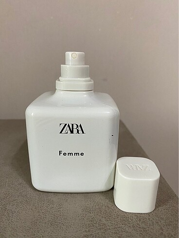 Zara Femme