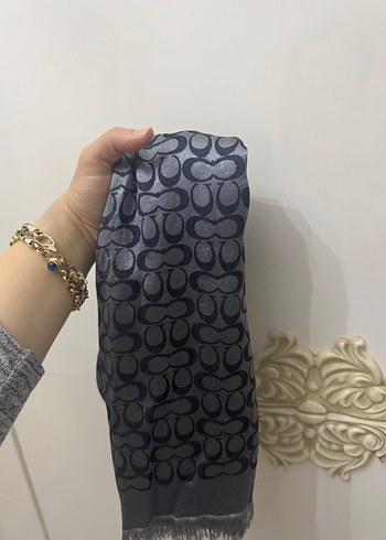 Zincir Detaylı Gri Kadın Şal