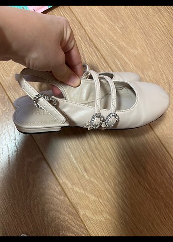 Bej Kız Çocuk Tokalı Babet - Görsel 2