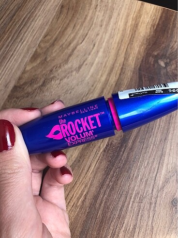 Maybelline Rocket Volume Maskara