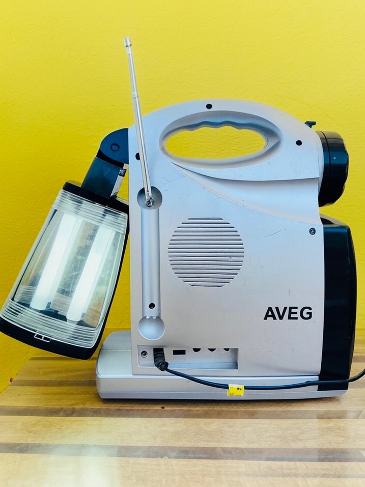 Koleksiyonluk televizyonlu ışıldak - Görsel 3