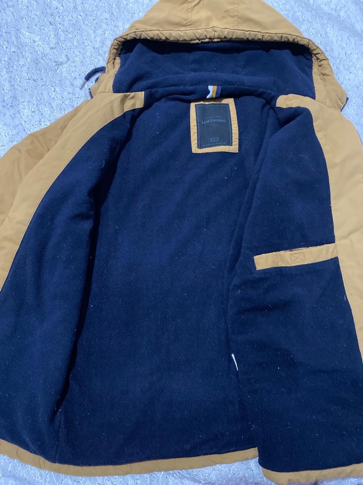 Sarı Kapüşonlu Erkek Rüzgarlık Mont - Görsel 2