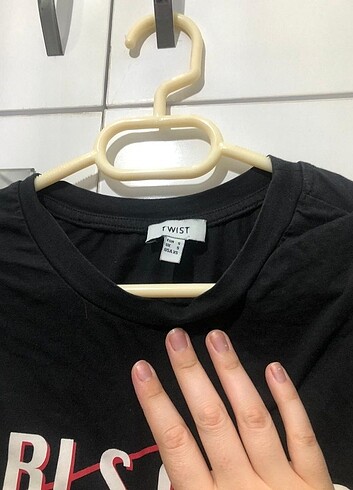 s Beden siyah Renk Twist Vatkalı T-shirt