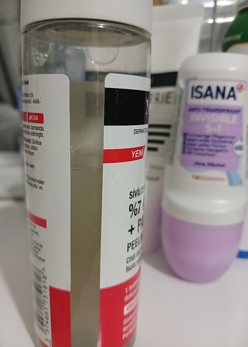 Neutrogena Peeling Etkili Tonik %7 AHA + Pantenol - Görsel 3