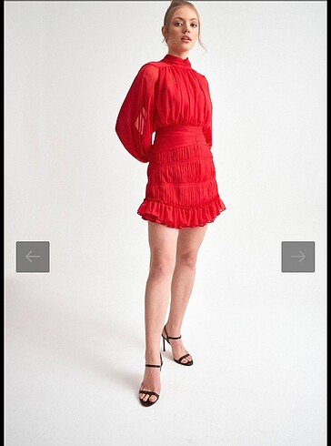 m Beden Kırmızı şifon tasarım mini elbise
