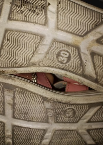 Kız Çocuk Pembe Parlak Tokalı Sandalet - Görsel 2