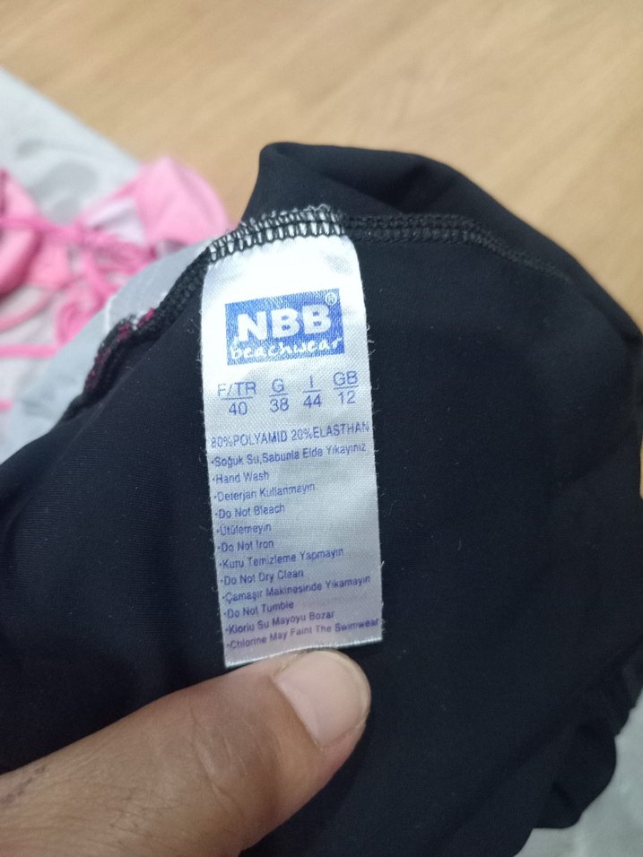 Etekli mayo üst alt kısmı yok - Görsel 4