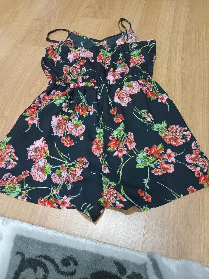 Çiçek Desenli Mini Kadın Tulum - Görsel 2