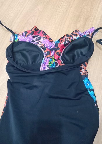 Renkli Fırfırlı Mini Askılı Kadın Mayo - Görsel 3