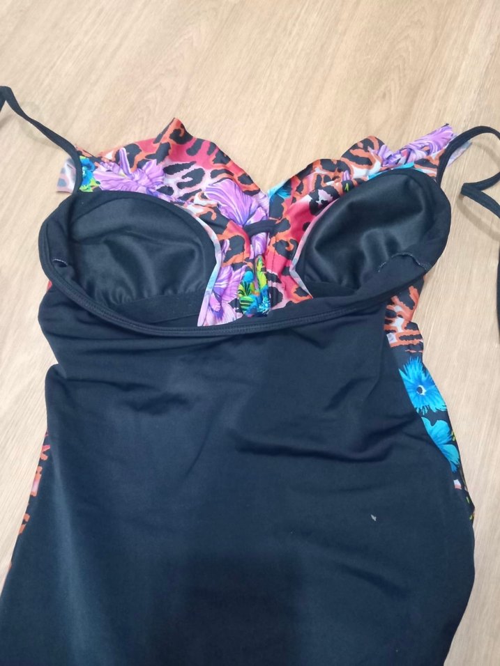 Renkli Fırfırlı Mini Askılı Kadın Mayo - Görsel 3