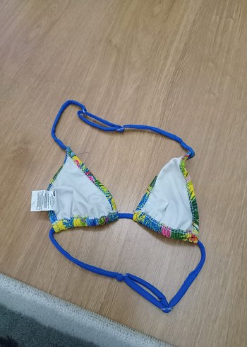 Renkli Bağlamalı Tropikal Desenli Bikini Üstü - Görsel 2