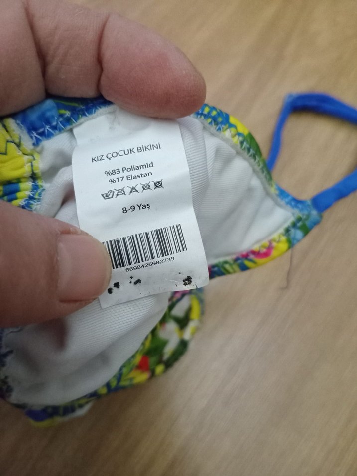 Renkli Bağlamalı Tropikal Desenli Bikini Üstü - Görsel 3