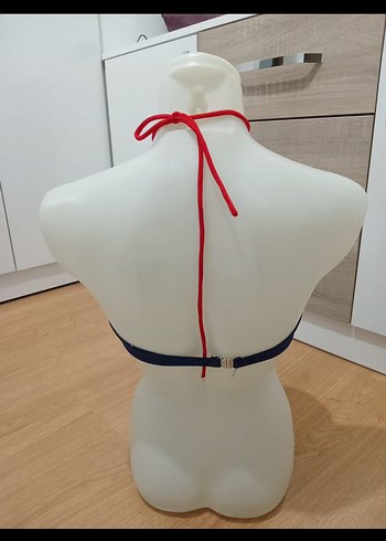 İnce Askılı Kırmızı Beyaz Mini Bikini Üstü - Görsel 2