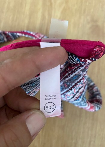 Diğer Bikini Üstü
