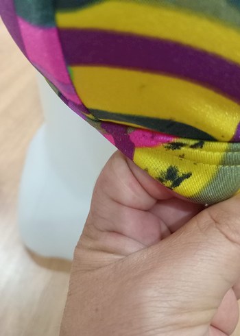 42 Beden çeşitli Renk Bikini Üstü leke mevcut