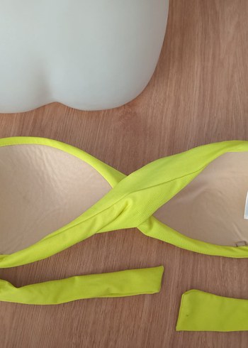 38 Beden sarı Renk Sarı Drapeli Strappy Bikini Üstü