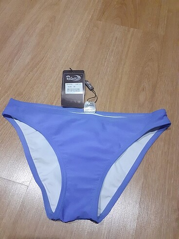 Bikini tek alt