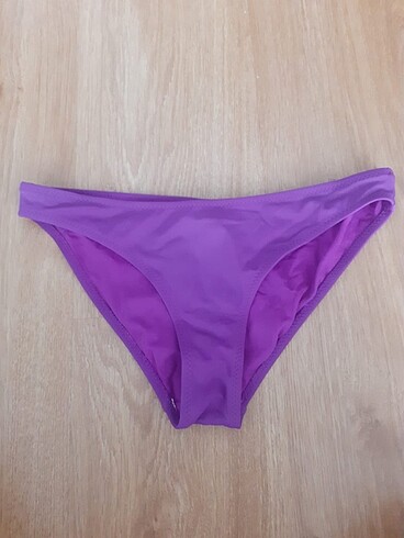 Bikini tek alt