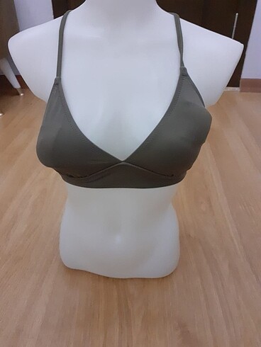 Bikini tek üst