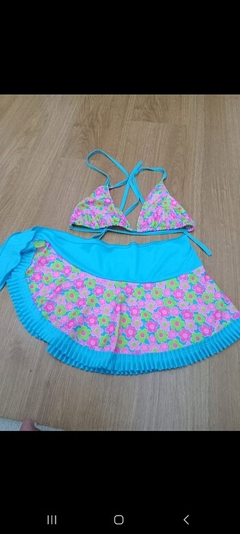 Bikini etekli alt kısmı tarafımdan eklendi