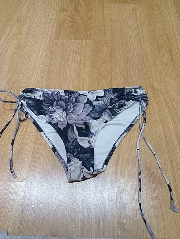 Bikini alt