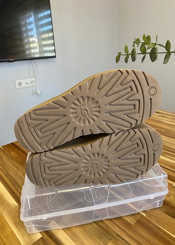 37 Beden Orjinal ugg Bej Süet Dolgu Topuklu Kadın Bot