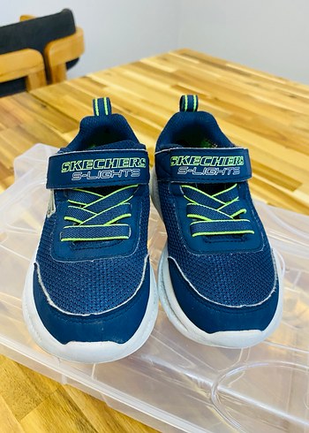 24 Beden Skechers Renkli Erkek Çocuk Spor Ayakkabı Velcro