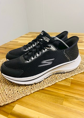 Skechers Erkek Siyah Koşu Ayakkabısı - Görsel 3