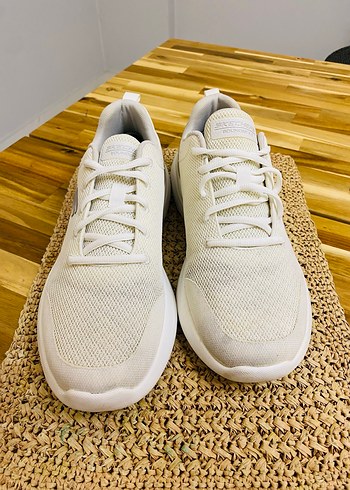 Skechers  Beyaz Dolgu Topuklu Spor Ayakkabı - Görsel 2