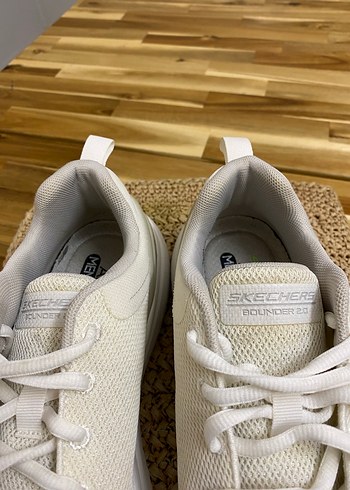 Skechers  Beyaz Dolgu Topuklu Spor Ayakkabı - Görsel 7