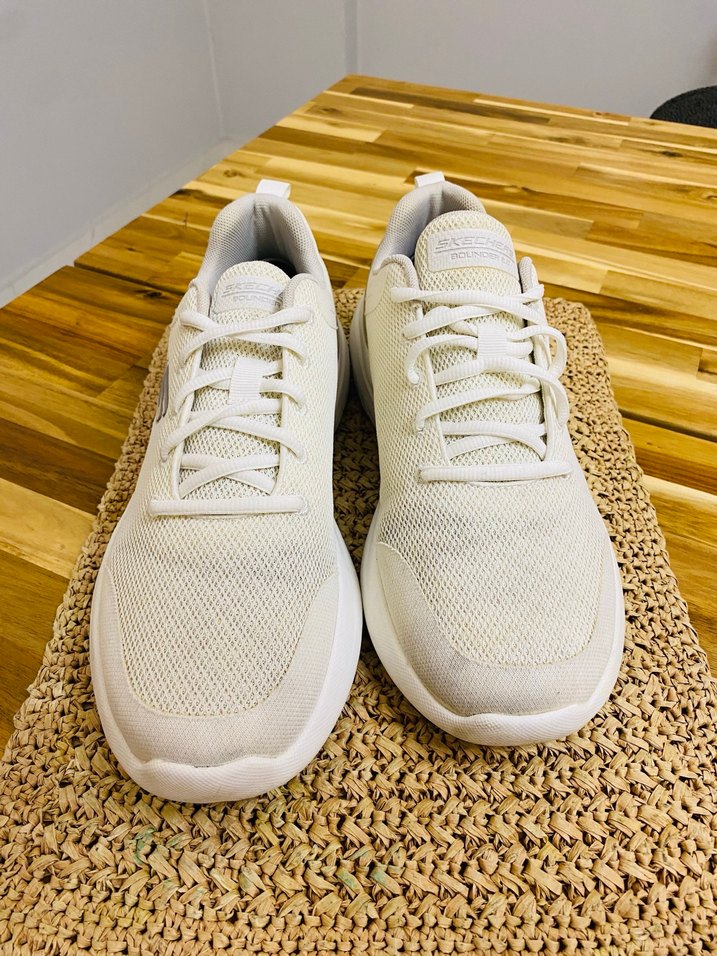 Skechers  Beyaz Dolgu Topuklu Spor Ayakkabı - Görsel 2