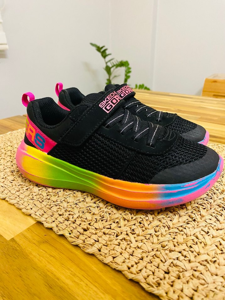 Skechers Kız Çocuk Renkli Bağcıksız Spor Ayakkabı - Görsel 3