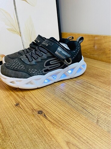 28 Beden Skechers