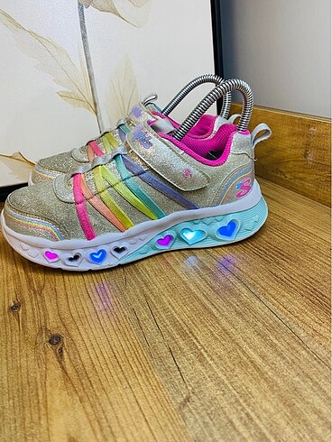 29 Beden Skechers